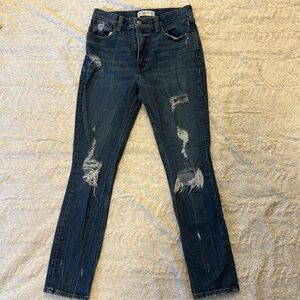 Abercrombie High Rise Skinny Jeans Size 27 | Distressed Medium-Dark Wash Denim